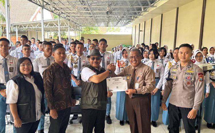SMAN 2 Taruna Bhayangkara Perkuat Gerakan Banyuwangi Bersinar Bersama RKBK,LPSS dan BNNK 