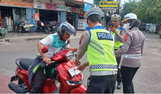  Hari Ketiga Ops Zebra Toba 2025, Kesadaran Publik Mulai Meningkat, Upaya Lapangan Ditambah Jaga Stabilitas Lalu Lintas 