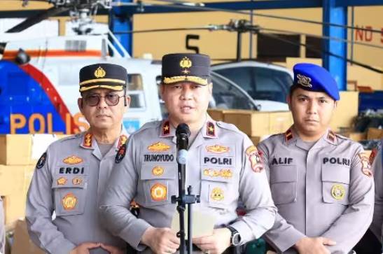  Ratusan Personel Brimob, Samapta, Medis dan K9 Dikerahkan Polri Perkuat Penanganan Bencana 