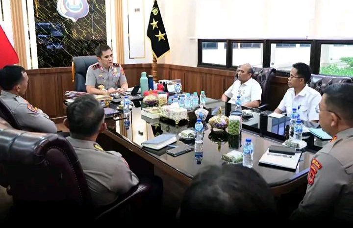  Polda Jambi bersama Pemerintah Provinsi Jambi Gelar Rapat kegiatan Karya Bakti Sosial 