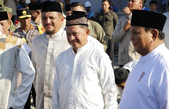 Presiden Republik Indonesia Salat Idul Fitri bersama Masyarakat dan Bupati Aceh Tamiang 