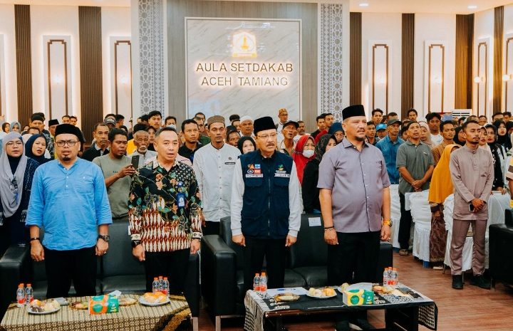 Bupati Aceh Tamiang dan Kemensos Salurkan Bantuan Gelombang II untuk Ribuan Korban Bencana