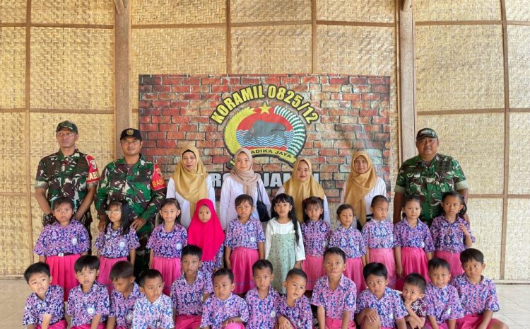  Babinsa Koramil 0825/12 Rogojampi Berikan Edukasi Wawasan Kebangsaan di Sekolah TK Bunga Bangsa 
