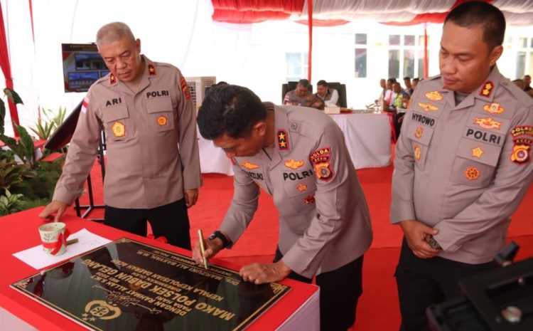 Kapolda Aceh Tekankan Peningkatan Pelayanan dan Tandatangani Prasasti Pembangunan Polsek Dabun Gelang