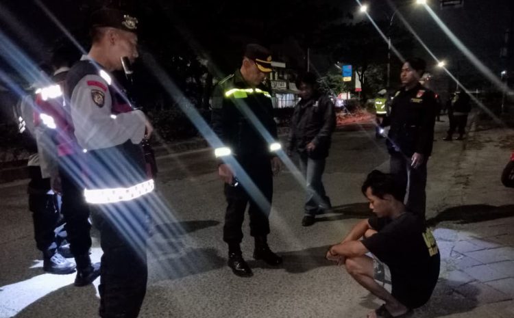 Di Tengah Blackout Sumatera, Brimob Sumut Tetap Siaga Jaga Aktivitas Masyarakat Kota Medan