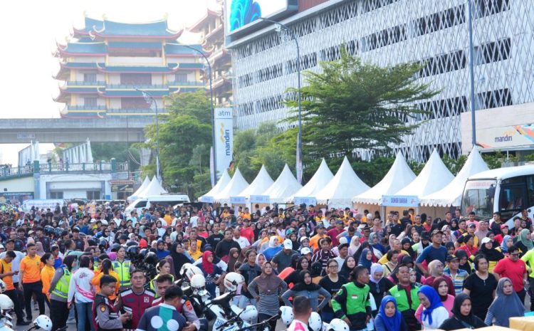  Semarak HUT Bhayangkara ke-80, Polda Sumut Hadirkan Makan Gratis, Pasar Murah dan Pelayanan Sosial untuk Warga di CFD Kota Medan