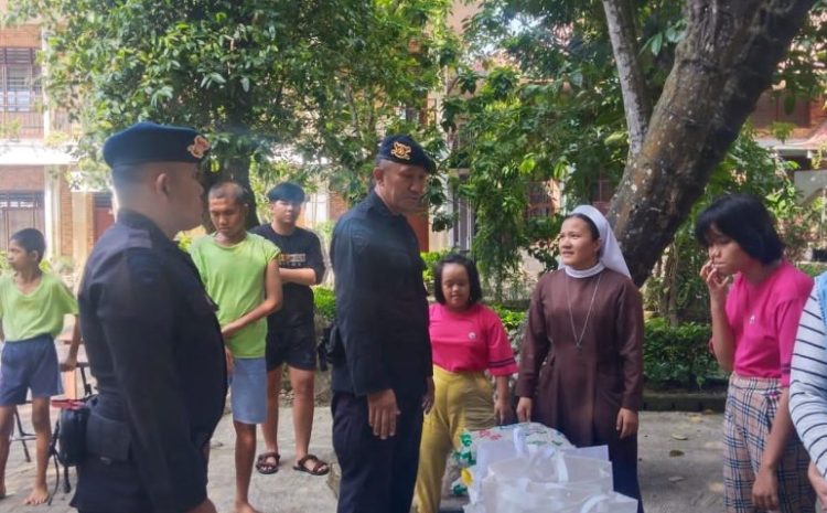  HUT Polri Ke-80 Personel Gegana Brimob Sumut, Minggu Kasih Berbagi Kepedulian dengan Anak-anak SLB-C Santa Lusia