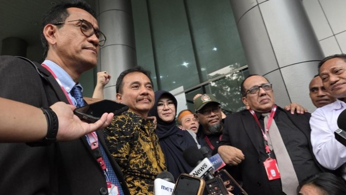 Kejari Jaksel Tak Menahan Roy Suryo dan Dr Tifa di Kasus Tudingan Ijazah Palsu Jokowi, Selama Masa Penuntutan Wajib Lapor