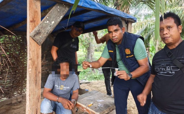  Satresnarkoba Polres Langkat Grebek Sarang Narkoba,Satu Tersangka Berhasil Diamankan Beserta Barang Bukti