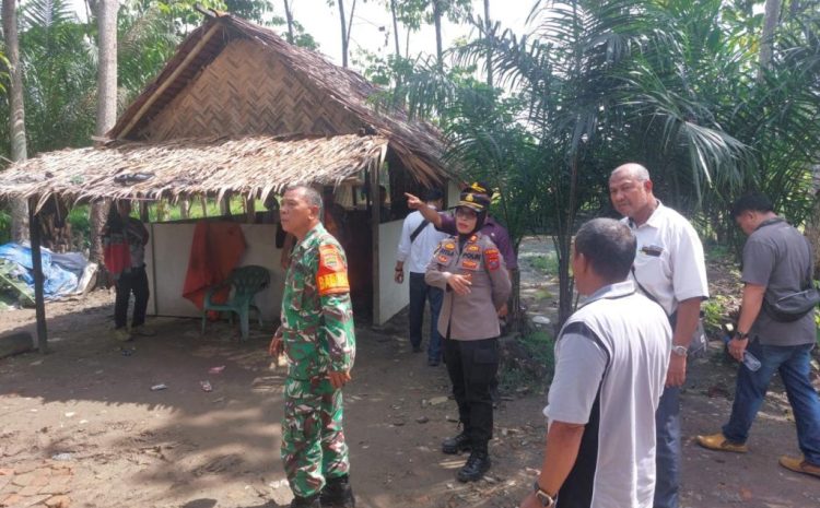  Polsek Binjai Gandeng TNI dan Kepala Desa Grebek Sarang Narkoba Tandem Hulu