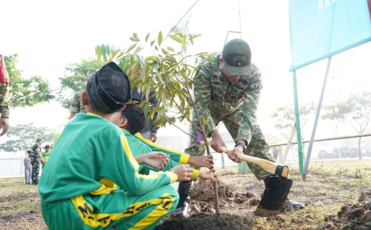  Peringati Hari Hutan Nasional,Korem 052/Wijayakrama Tanam 2.000 Pohon Sebagai “Kado untuk Indonesia”