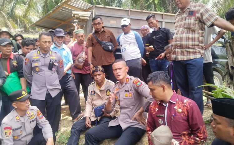  Imbau Kedua Pihak Hindari Konflik,Kapolres Padang Lawas Utara Pimpin Pengamanan Kegiatan KPTAM