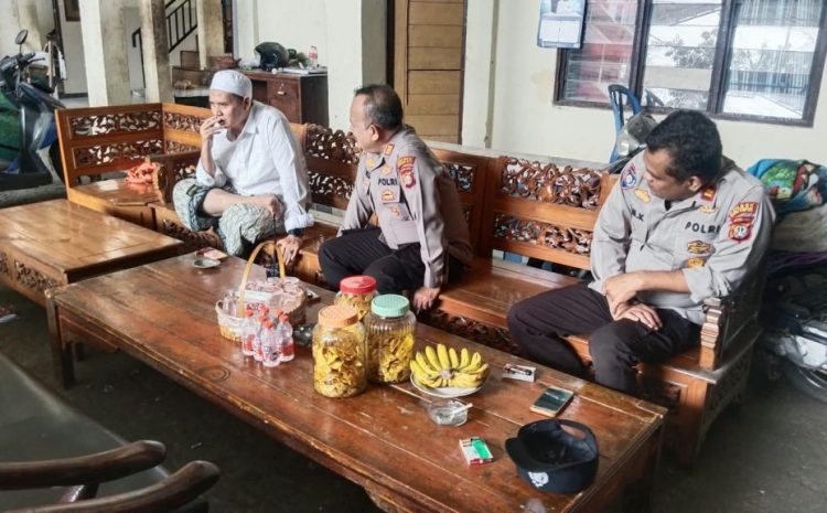  Perkuat Sinergi Bersama Tokoh Agama,Kapolsek Batuceper Silaturahmi ke Pimpinan Ponpes Rahmatul Ummah