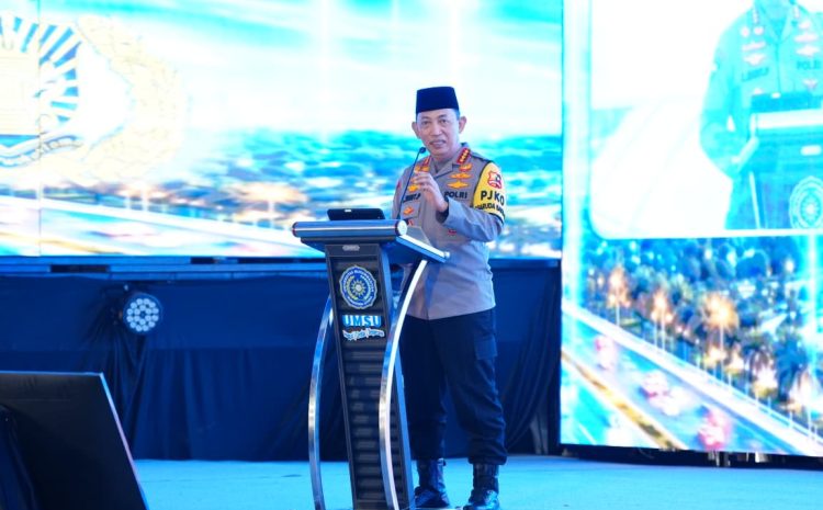  Kapolri : Ajak Mahasiswa UMSU Kuasai Teknologi Untuk Indonesia Emas 2045