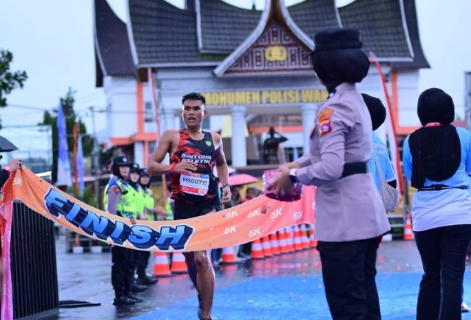  Brimob Polda Sumut Ukir Prestasi di Ajang Police Women Run Bukittinggi, Semangat Juang Tak Pernah Padam