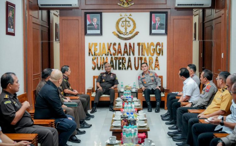 Kapolda Sumut Silaturahmi ke Kejati Sumut, Perkuat Sinergi Penegakan Hukum