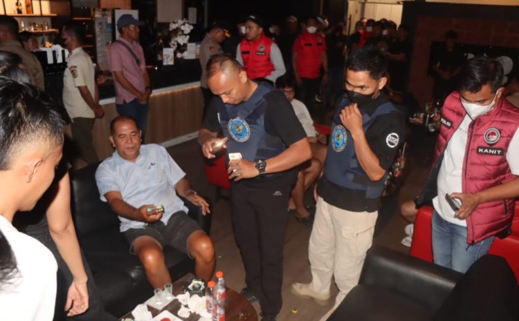  Polres Toraja Utara Gelar Razia Narkoba di Sejumlah THM, Satu Pengunjung Positif Methamphetamine