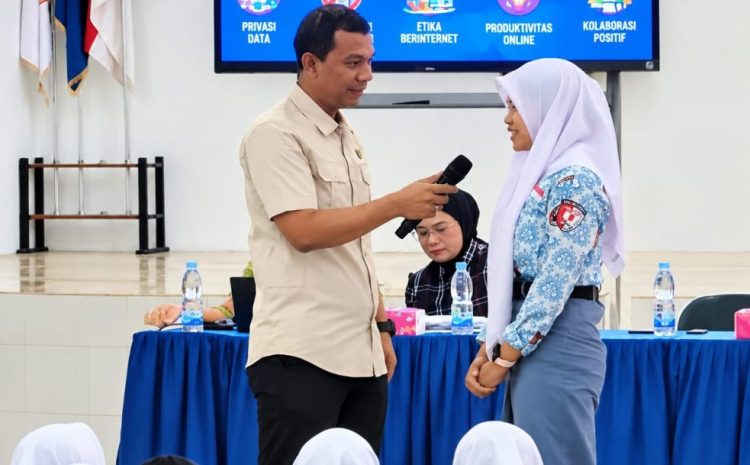  Ditressiber Polda Sumut Edukasi Siswa SMAN 8 Medan, Perkuat Kesadaran Keamanan Digital