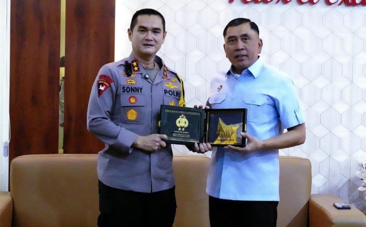  Perkuat Sinergi Jaga Stabilitas Keamanan, Kapolda Sumut Silaturahmi Dengan Kabinda