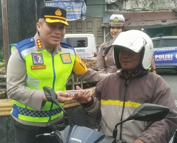  Kapolresta Deli Serdang Laksanakan Strong Point Pagi dan Sosialisasikan Ops Patuh Toba 2026